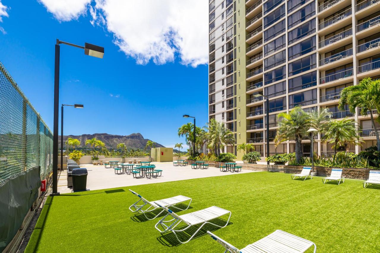 Waikiki Sunset Mountain View Near Beach With Parking Honolulu Exterior photo