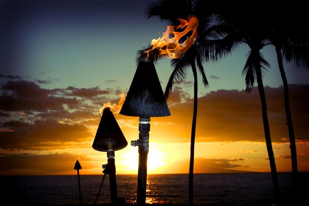 Waikiki Sunset Mountain View Near Beach With Parking Honolulu Exterior photo